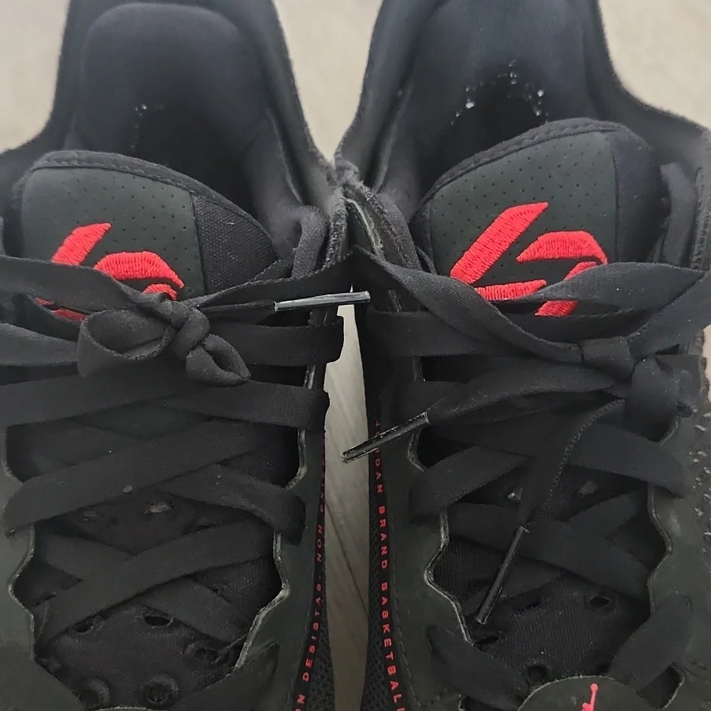 Air Jordan Luka 1 Bred